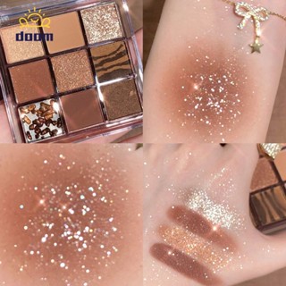 Dikalu อายแชโดว์เก้าสี Glitter Pearlescent Matte Acrylic Transparent Nine-Color Eyeshadow Palette 【Doom】