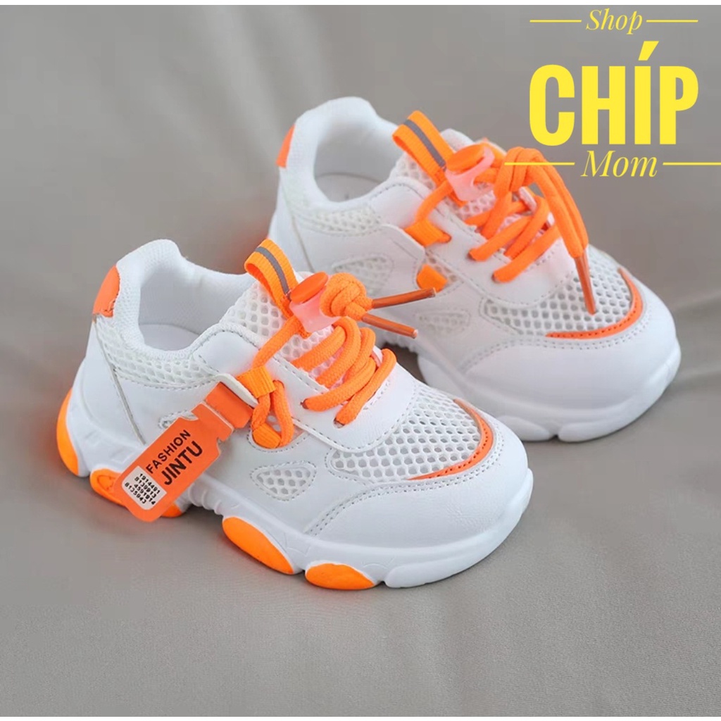 รองเท้าผ้าใบโรงเรียนสําหรับสาวฤดูร้อนตาข่าย Custom Drawstring Super Slight Anti-Slip Soles QCCC TT78