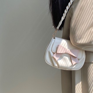 Summer Fresh Sweet Lovely Butterfly Machine Small Round Bag Popular Pleated Cloud Bag Soft One Shoulder Messenger Bag Female