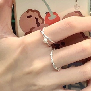 The opening of the pearl ring can be adjusted by the ins minority, high-grade aloof, and the ring is folded with the index ring to the best friend.