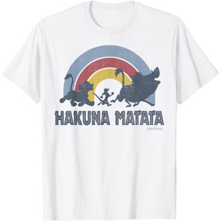 เสื้อยืด พิมพ์ลายโลโก้ Disney The Lion King Hakuna Matata Distressed Rainbow สําหรับผู้ชาย และผู้หญิง เสื้อเชิ้ต - _05