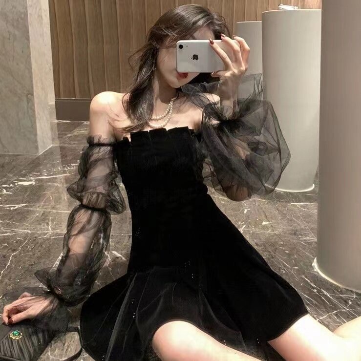 Hotgirl พร้อมส่งจากกทม เดรสผู้หญิงเดรส เดรสสีดำสไตล์เฮปเบิร์นแขนพองไหล่เดียว