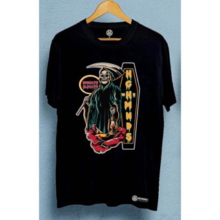 เสื้อยืดแฟชั่น - อะนิเมะทางกฎหมาย Tee / HGHMNDS CLO v2 เสื้อยืด TSHIRT สําหรับผู้ชาย / เสื้อยืดสําห