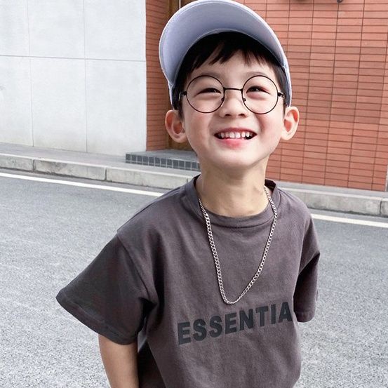 พร้อมส่ง เสื้อยืดแขนสั้นลําลอง ผ้าฝ้าย ทรงหลวม สไตล์เกาหลี สําหรับเด็กผู้ชาย ผู้หญิง อายุ 3-15 ปี