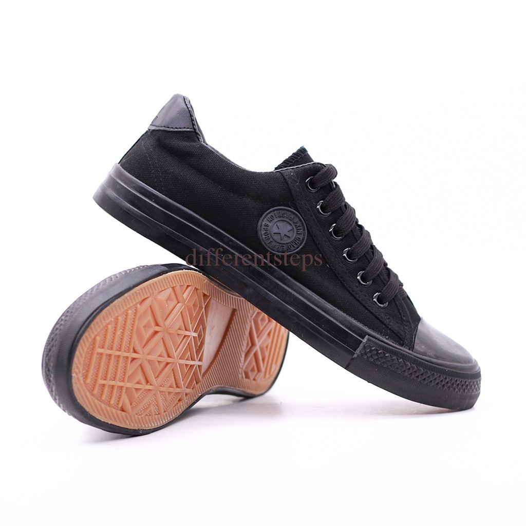 ◆Differentsteps รองเท้าผ้าใบผู้ชาย แบบผูกเชือก converse สีดำล้วน  Differentsteps sneakers for men ทรง converse