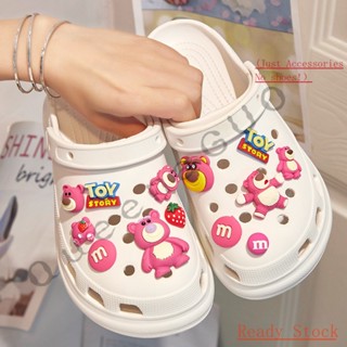 Cartoon cute strawberry bear/CROCS Jibbitz set（ไม่รวมรองเท้า）Crocs jibbitz สติกเกอร์หัวเข็มขัด สําหรับตกแต่งรองเท้า crocs diy