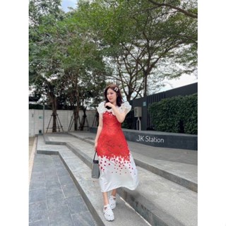 งานนึ้ลุคคุณหนูสุดสุด 🌼🐇🌼🐇🌼🐇🌼🐇🌼  เดรสยาว ผ้าร่องพิมพ์ลาย  แต่งระบายแขน ดีไซน์ น่ารักมาก  งานมีซิปหลัง พิมพ์ลายสวย