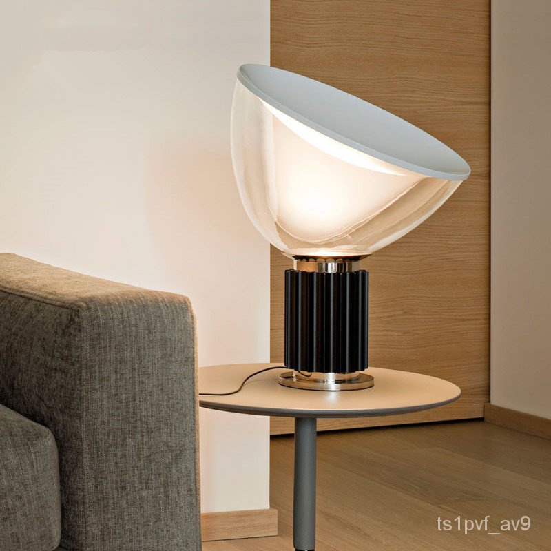 Italian Creative Radar Table Lamp Nordic Style Simple Bedroom Bedside Hotel Bar Model Room Designer 