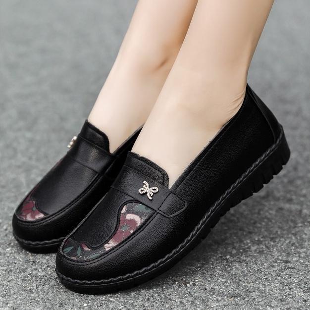 รองเท้าลําลองผู้หญิง Loafer นําเข้าจํานวนจํากัด รองเท้าทํางานผู้หญิง