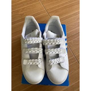 Adidas Stan Smith  ของใหม่คู่โชว์ มีตำหนิ