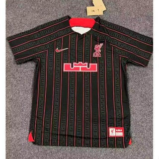 เสื้อกีฬาแขนสั้น ลายทีมชาติฟุตบอล Liverpool Jersey LeBron James 22 23