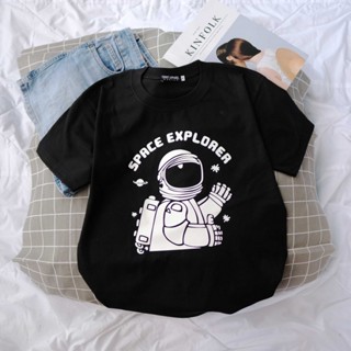 เสื้อยืดสีดำ เสื้อยืดผู้ชาย เสื้อเชิ้ตแขนสั้น ∏Space Explorer | Thrift Apparel T-Shirt ลายการ์ตูน