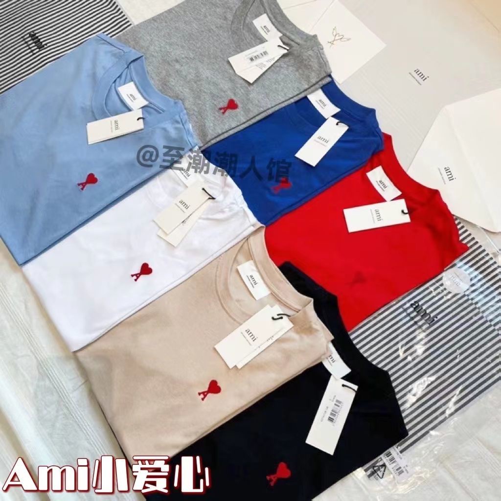 เสื้อยืดแขนสั้น ปักลายหัวใจ สีแดง คุณภาพสูง สไตล์สตรีท เรียบง่าย สําหรับผู้ชาย และผู้หญิง