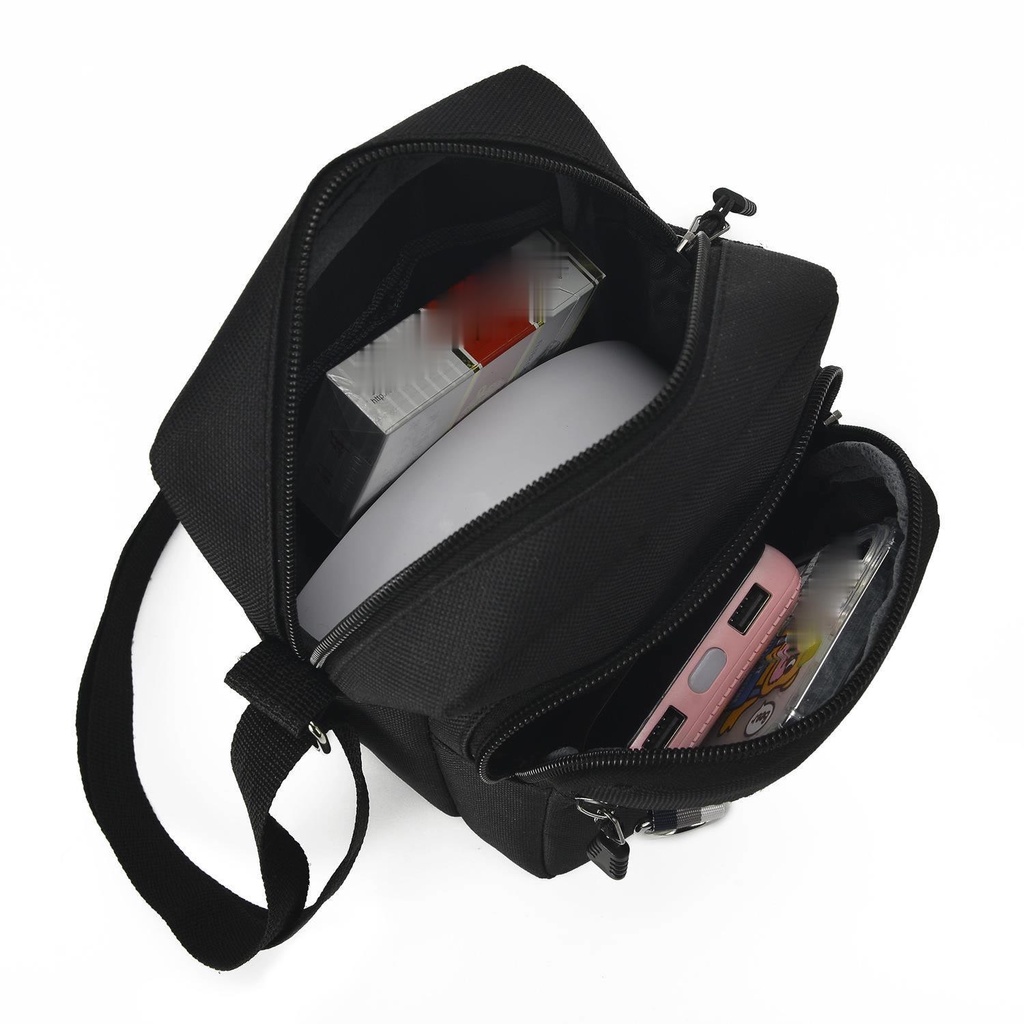 (w240)กระเป๋าสะพายข้างชายใบน้อยเท่ๆสูง20เซ็น 3ซิป แต่งห่วงเงิน vgetbag