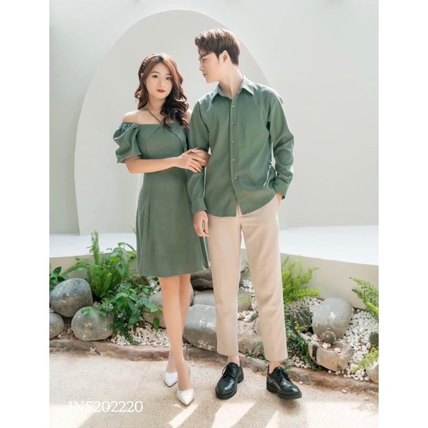ชุดเดรสคู่รักคอไขว้ 2 สายสีเขียวมอส _มีให้เลือก ขนาดใหญ่สําหรับผู้ชายและผู้หญิง
