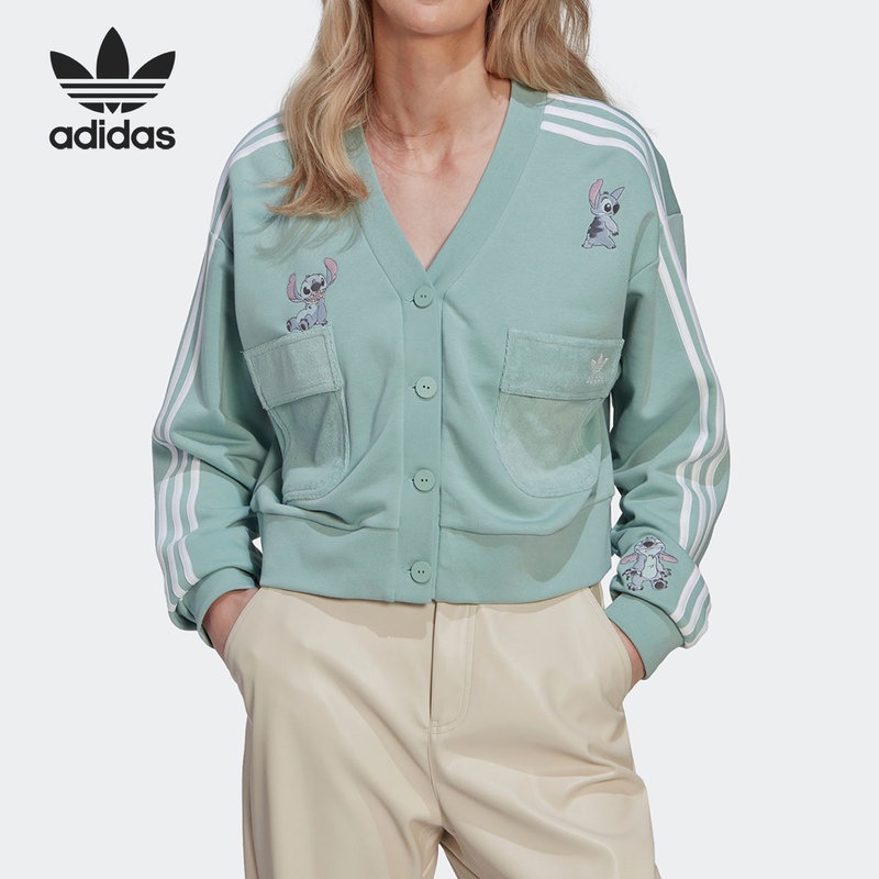 Adidas ของแท้ 100% เสื้อแจ็กเก็ตคาร์ดิแกน คอวี ปักลาย Disney Edition HT3946 HT3947
