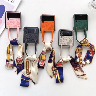 พร้อมส่ง เคสโทรศัพท์มือถือหนังลิ้นจี่ กันลื่น พับได้ ลายการ์ตูนมิกกี้เมาส์ สําหรับ Samsung z flip 2 3 4Huawei P50Pocket. Huawei p50pockerS.