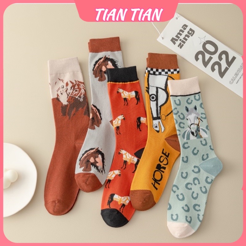 TIANTIAN T079 ถุงเท้า ผ้าฝ้ายแท้ พิมพ์ลายการ์ตูนม้า สไตล์เรโทร เข้ากับทุกการแต่งกาย แฟชั่นคู่รัก สําหรับผู้หญิง 2023