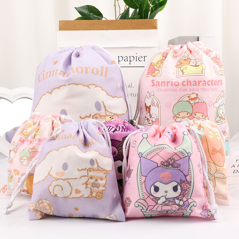 Sanrio กระเป๋าเครื่องสําอาง ผ้ากํามะหยี่ ลายการ์ตูน 3 สี แบบพกพา