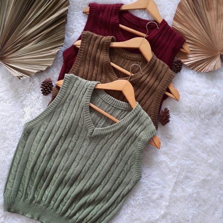 PLAIN KNIT VEST / PLAIN BRAIDED KNIT VEST