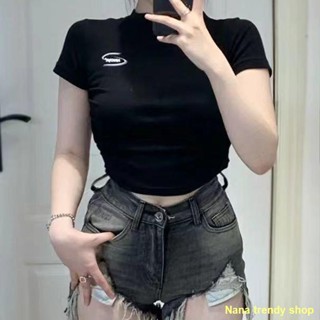 🍒พร้อมส่ง✨White Sexy Babes Skinny Short Front Shoulder Short Sleeve T-Shirt Women s High Waist Folds