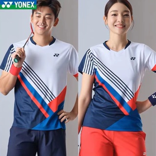 Yonex ใหม่ เสื้อแจ็กเก็ตแบดมินตัน แขนสั้น แบบแห้งเร็ว ลายทาง สไตล์เกาหลี สําหรับผู้ชาย และผู้หญิง 5156