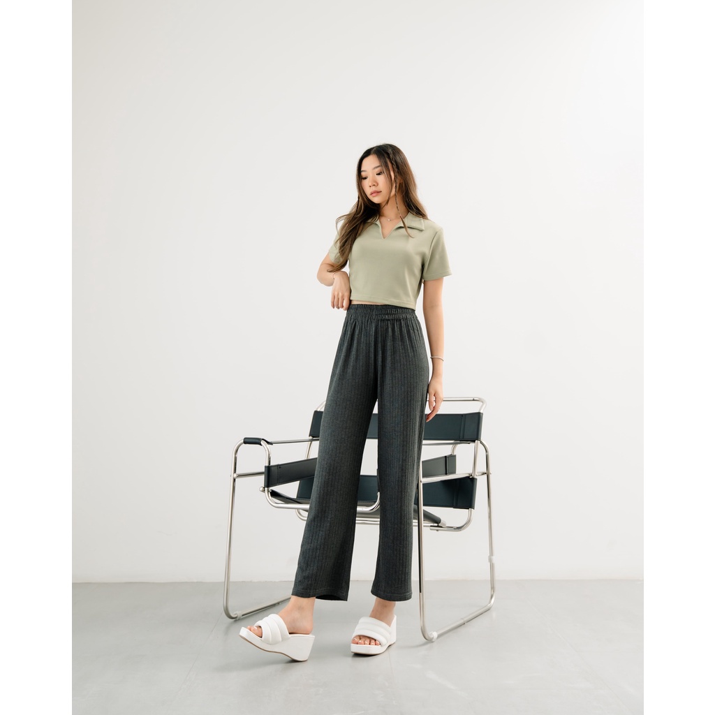 [ Canary ] Elowe Top / Womens Top / Womens Crop Top / Womens Crop Top / Korean Top