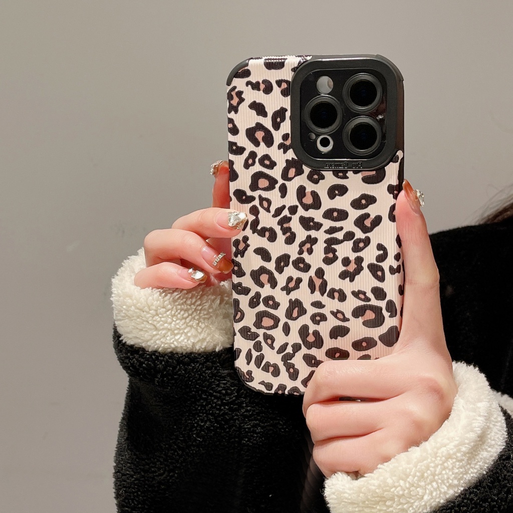 เคสสําหรับ iphone 11 promax 14/15/16 promax 11 12/6/7/8/plus/X max เคสโทรศัพท์พิมพ์ลายเสือดาวยุโรปกันกระแทกปกอ่อน