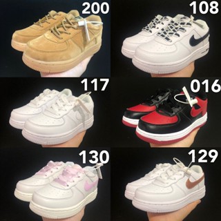 Nike Air Force 1 รองเท้าผ้าใบลําลอง แบบนิ่ม เหมาะกับการวิ่ง สําหรับเด็กผู้ชาย และเด็กผู้หญิง ไซซ์ 39-*พร้อมส่ง