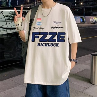 ใหม่ เสื้อยืดแขนสั้น คอกลม พิมพ์ลายตัวอักษร FZZE สีดํา พลัสไซซ์ สไตล์ญี่ปุ่น สําหรับผู้ชาย และผู้หญิง