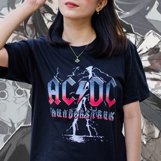 BLACK TEE " ACDC Thunderstruck" T-Shirt in Black for Men &amp; Women Oversized / Vintage / Band Tees_05