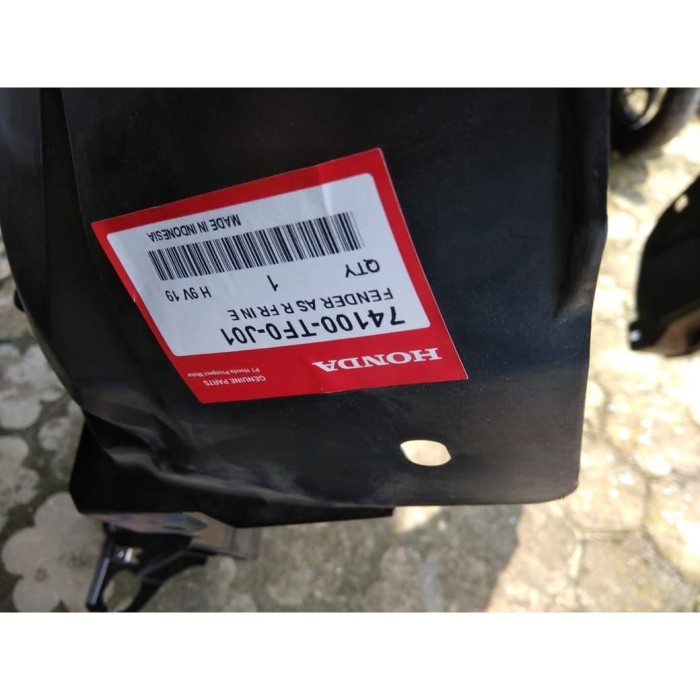 74100-TF0-J01 ∙ พลาสติกบังโคลนหน้าขวา RH JAZZ แท้LINNER FENDER DEPAN RH 74100TF0J01 HONDA NEW JAZZ S