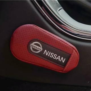 แผ่นรองเข่า รองขา สําหรับรถยนต์ Nissan 1 ชิ้น