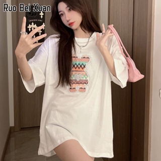 RUO BEI XUAN เสื้อยืดสตรี 2023 ใหม่เสื้อยืดแขนสั้นหลวมความยาวปานกลาง