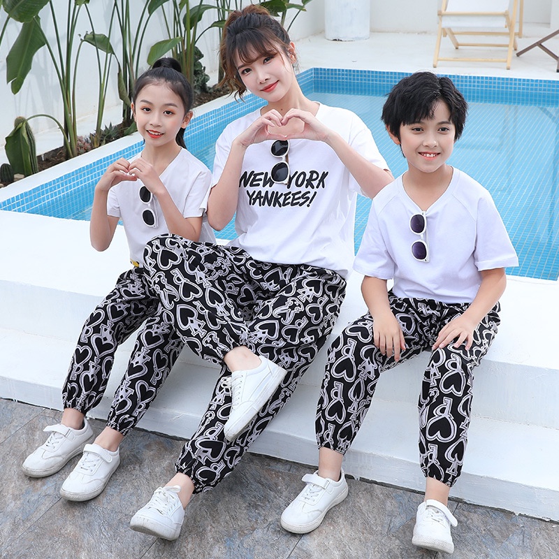 พร้อมสต็อก90-150ซม เด็กผ้าฝ้ายผ้าไหมยุงกางเกงฤดูร้อนแสงระบายอากาศทารกสั่นผ้าฝ้ายชุดกีฬาผู้หญิงเวอร์ชั่นเกาหลีการ์ตูนพิมพ์กางเกงหลวมบ้านกางเกงนอ - รูปที่ 4