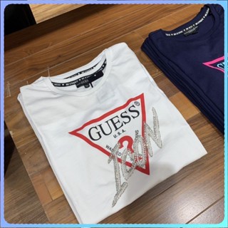 สินค้าเฉพาะจุด เสื้อยืดสีขาวเสื้อยืด GUESS เพิ่มสีมาใหม่ผ้านิ่มมากไม่บาง ยืดสบาย สวย