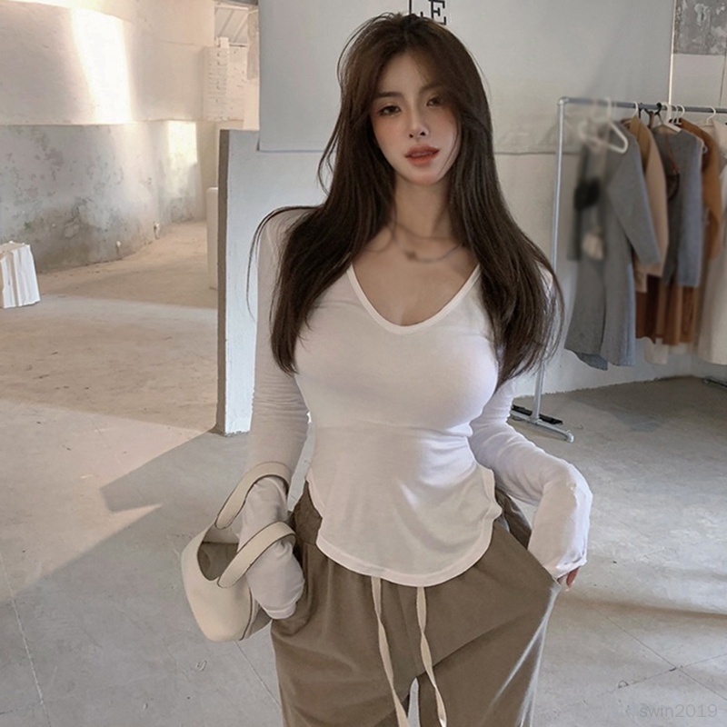 เสื้อครอปท็อปแขนยาว คอยู สีพื้น สไตล์เกาหลี สําหรับผู้หญิง