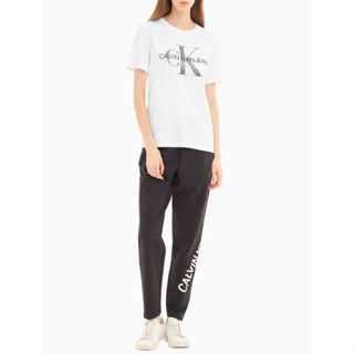 HH Calvin Klein WOMENS เสื้อยืด รุ่น J215067 YAF สีขาว เสื้อยืดคอกลมแฟชั่นเกาหลี