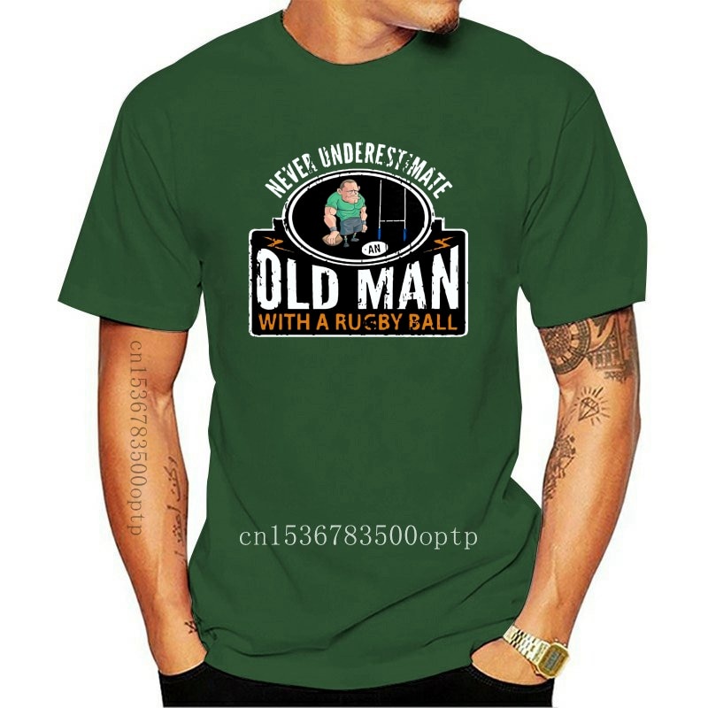 ใหม่ Never Underestimate an Old Man Mens Funny Rugby เสื้อยืดอังกฤษ Wales Ireland Casual T เสื้อ
