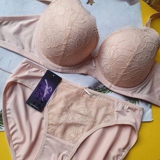 Sabina เสื้อชั้นใน มีโครง ฟองน้ำไม่ดันทรง รหัส HBDW4041 สีเนื้อ 32D 34D