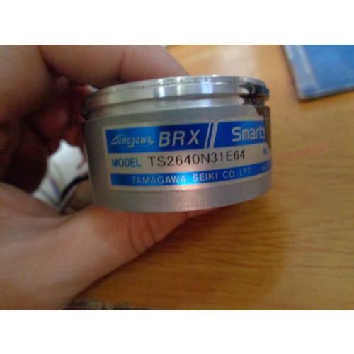 ต้นฉบับ 90% ใหม่ & ในสต็อก TS2640N31E64