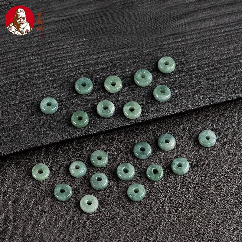ลูกปัดหยกธรรมชาติ แฮนด์เมด สีเขียว สําหรับทําเครื่องประดับ diy