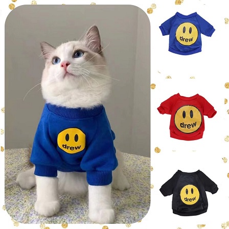 เสื้อกันหนาว ผ้าขนสัตว์ ลายหน้ายิ้มน่ารัก สําหรับสัตว์เลี้ยง สุนัข แมว