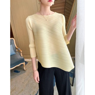 Best Seller!! 2MUAY PLEAT เสื้อพลีทงานคุณภาพ เสื้อผู้หญิง รุ่น GJO7161 20สี FREE SIZE HALF SLEEVE ASYMMETRIC PLEAT TOP