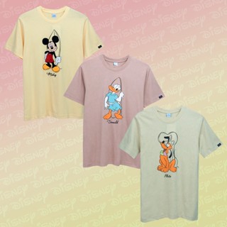 Disney T-Shirt Men&amp;Women Mickey And Friends  - เสื้อยืดครอบครัวมิกกี้เมาส์และผองเพื่อน  สินค้าลิขสิทธ์แท้100% chara_03