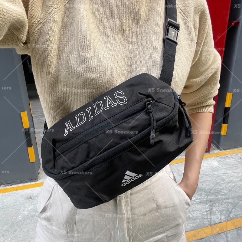 Adidas แท้ 100% กระเป๋าคาดอก สีดำ GU0890