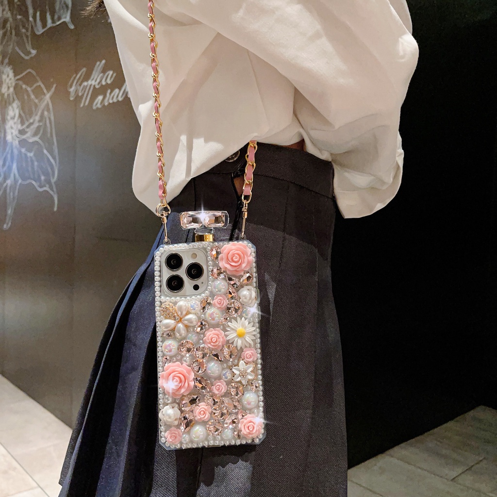 เคสนอก เคส iPhone เคสโทรศัพท์ แอปเปิ้ล15 pro max ซิลิโคนนิ่ม กันกระแทก ประดับพลอยเทียม ลายการ์ตูน และสายคล้อง iPhone 116 pro max 15 Pro Max 15 14 16 Plus 14 Pro Max 14 promax 13 Pro MAX 11 12 Pro Max X XR XS MAX Case