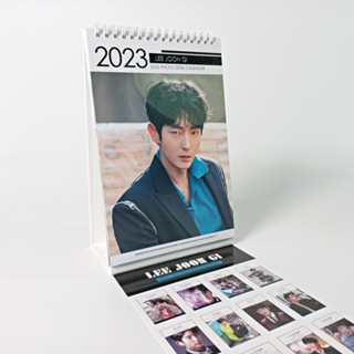 ปฏิทินตั้งโต๊ะ Lee Joon Gi ปี 2023-2024 พร้อมรูปภาพ สีขาว ชุดสติกเกอร์รวม (ใช้ 2 ปี)