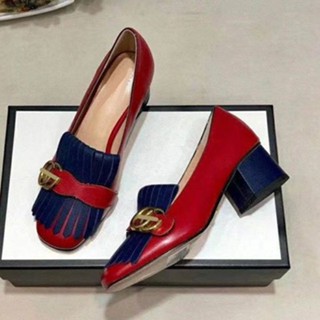 G GUCCI 2022 ใหม่ รองเท้าส้นสูง หนังวัวแท้ ส้นหนา หัวเหลี่ยม แต่งหัวเข็มขัดโลหะ รูปดาว สีฟ้า สีขาว สไตล์ยุโรป อเมริกัน สําหรับผู้หญิง