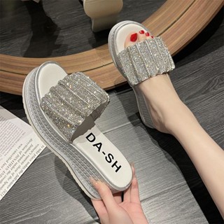 💛รองเท้าส้นตึก รองเท้าแตะแฟชั่น,สูง6cm. Size 35-40💕 รุ่นเปิดเท้า, แฟชั่นสําหรับผู้หญิง